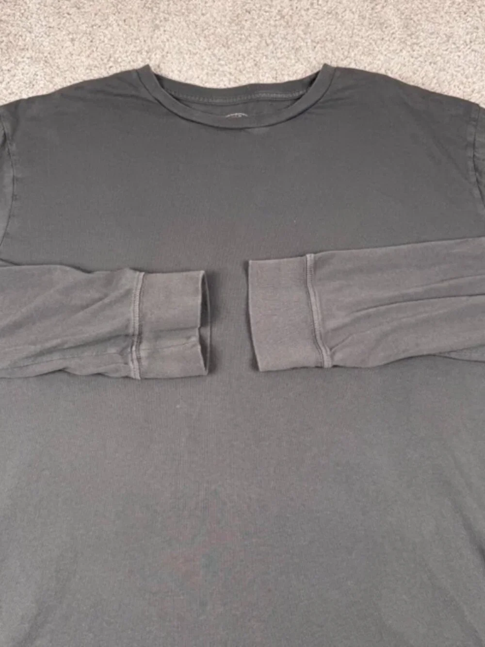 J. Crew Broken In Crew Neck Long Sleeve Light Weight Gray T-Shirt Men's Large